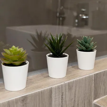 White Stone Dimitra And Eleni * آغيوس نيكولاوس