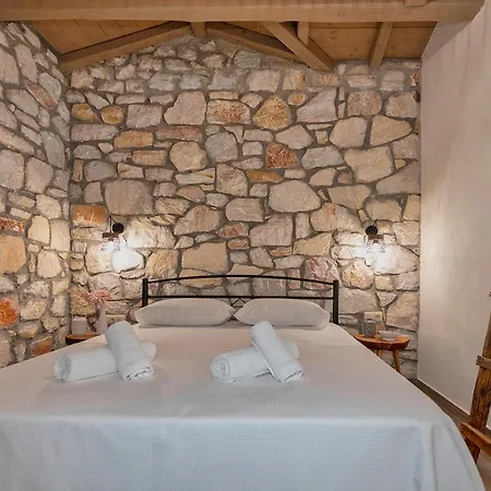 White Stone Dimitra And Eleni